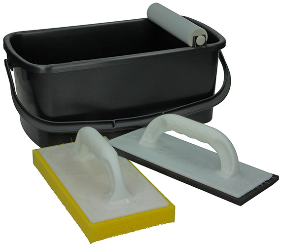 TEGELVOEGSET (2 SPANEN + EMMER 12L)